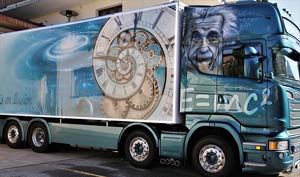 Quizportal-Albert-Einstein-Truck